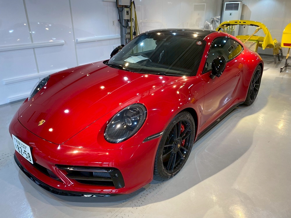 大阪府　堀之内自動車様　施工事例  Porsche