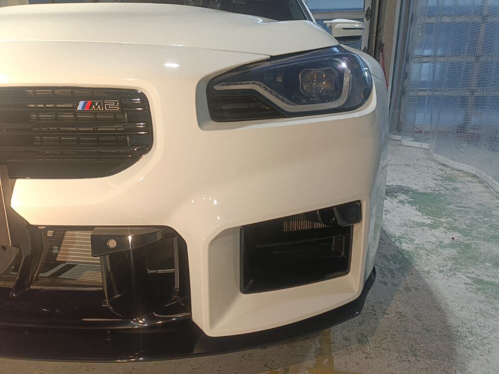 福島県　満山自動車様　施工事例　BMW M2